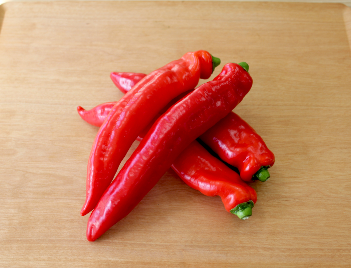 パレルモ 不揃い [赤色]（慣行栽培）